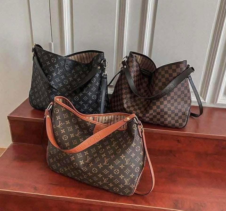 oversized LV bag