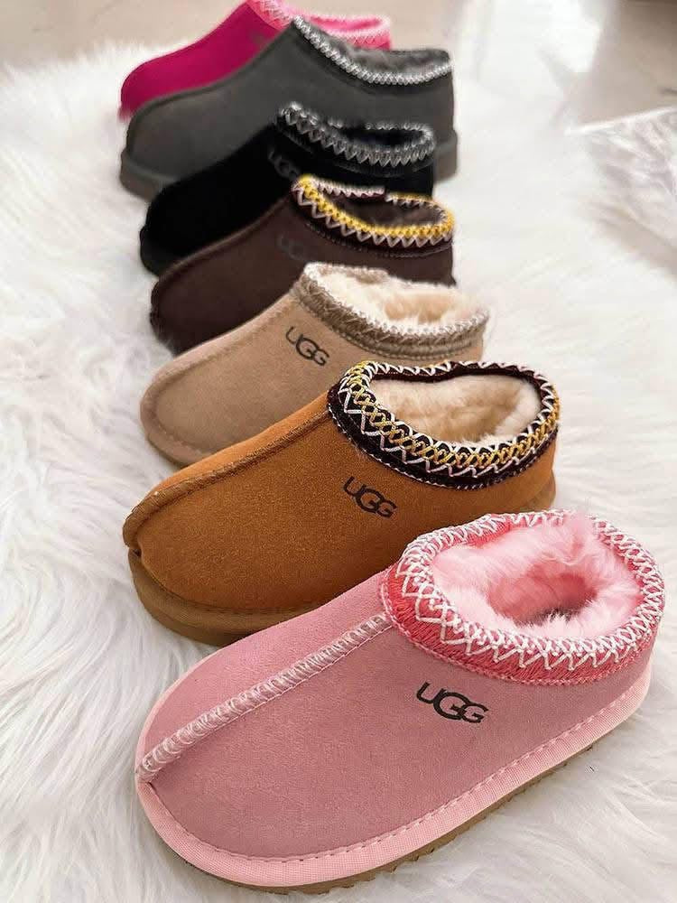 Kids sized Uggs