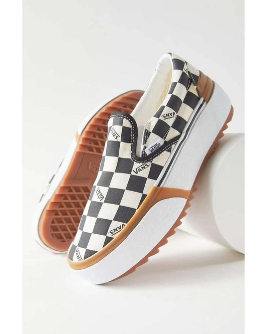 Checkered platform V🏁Ns