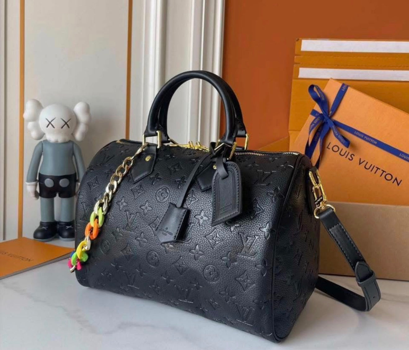 black lvvvv w/ colored chain