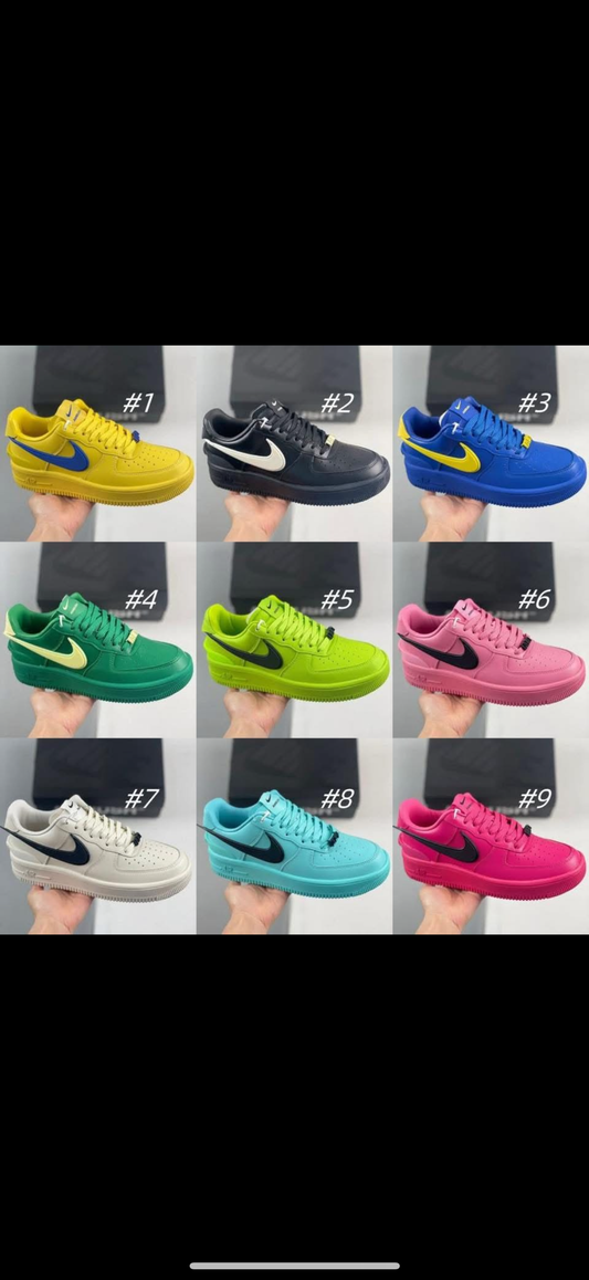 Neon Nikeeee