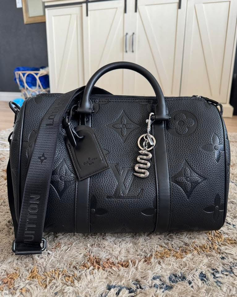 black bag 🐍